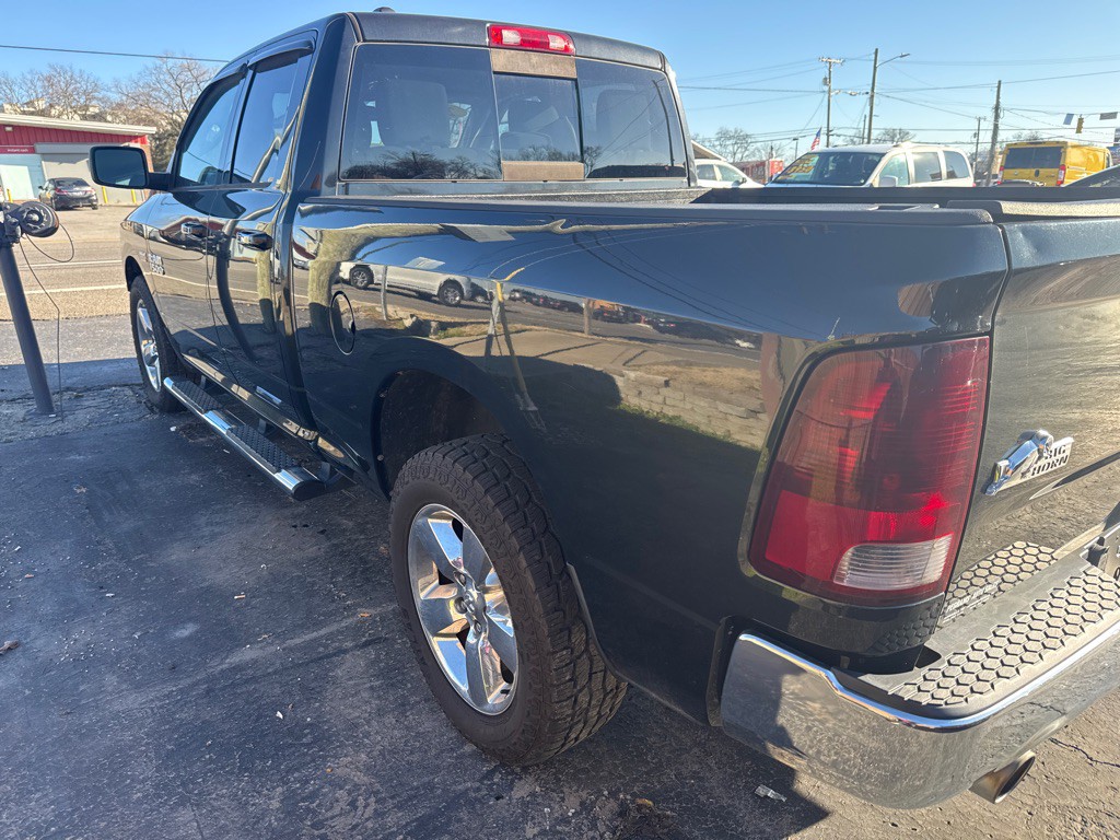 2015 RAM 1500 Image 6