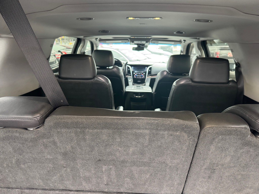 2019 Cadillac Escalade Image 19