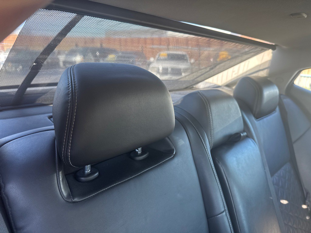 2018 Nissan Maxima Image 14