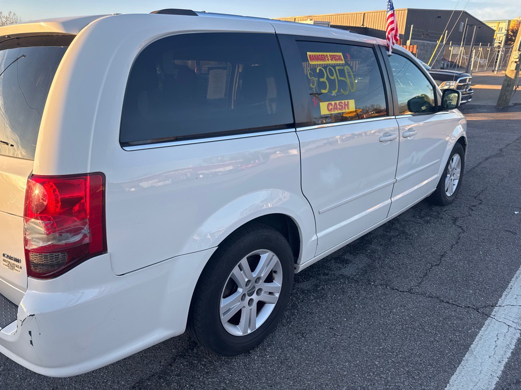 2013 Dodge Grand Caravan Image 5