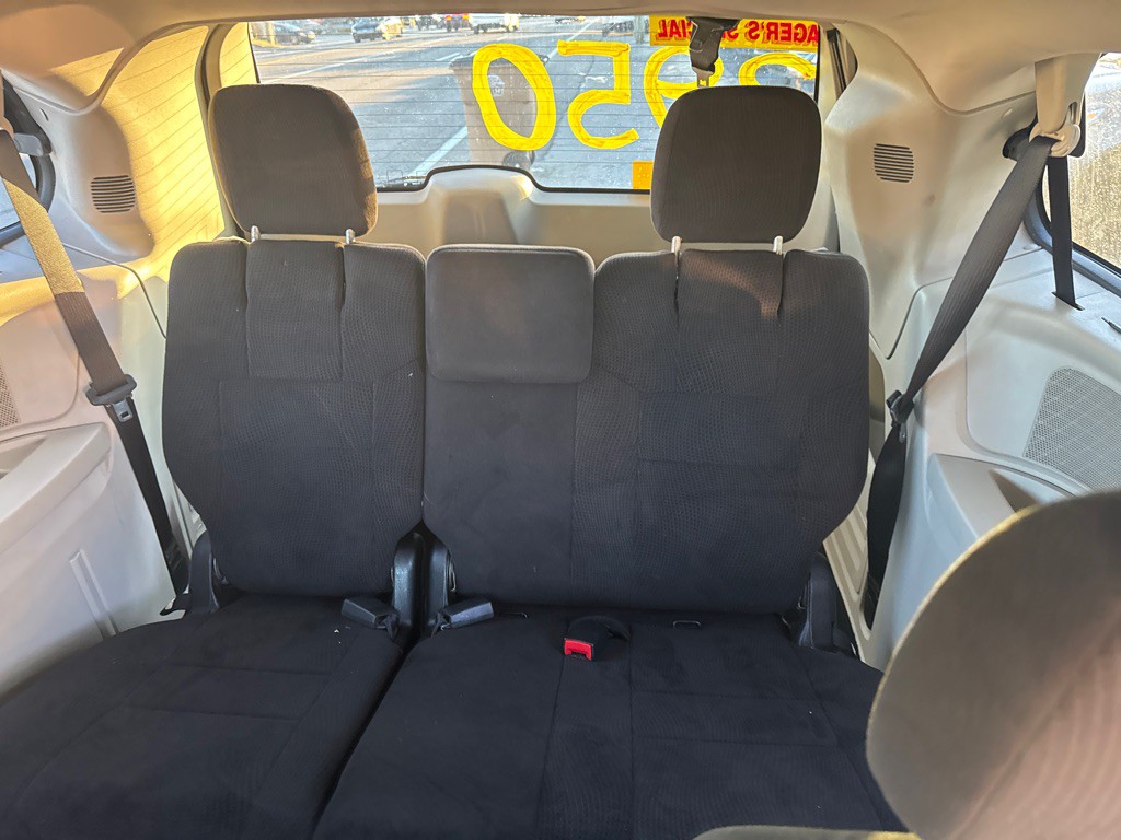 2013 Dodge Grand Caravan Image 12