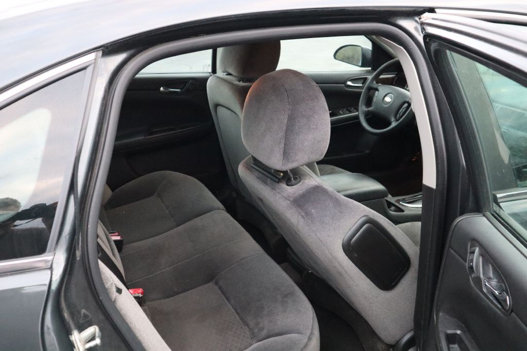 2015 Chevrolet Impala Image 5