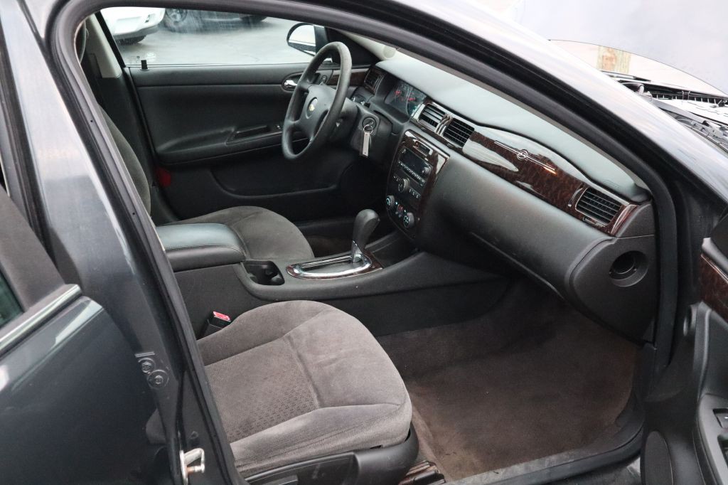2015 Chevrolet Impala Image 6