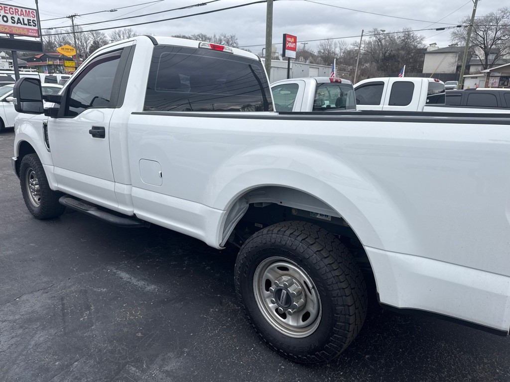 2017 Ford F-250 Image 3