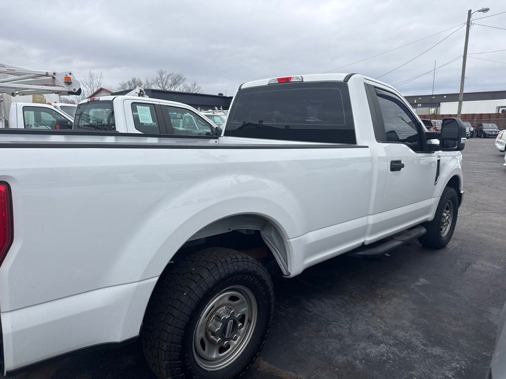 2017 Ford F-250 Image 8