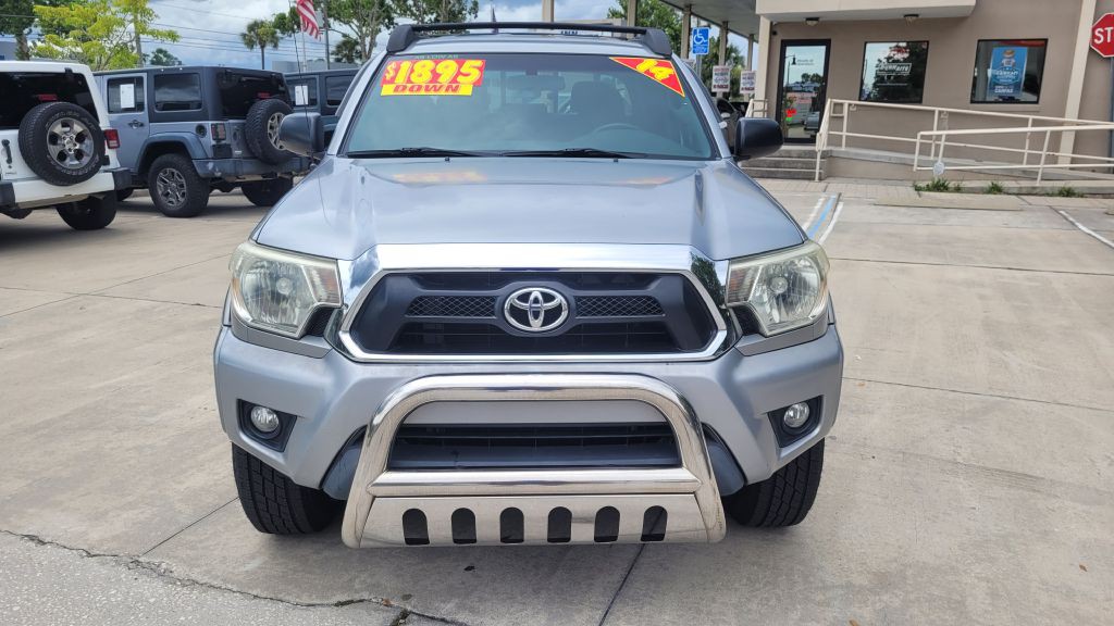 2014 Toyota Tacoma Image 2