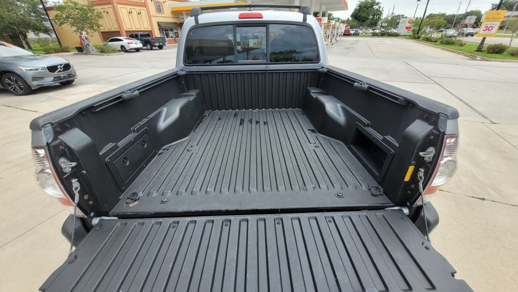 2014 Toyota Tacoma Image 21