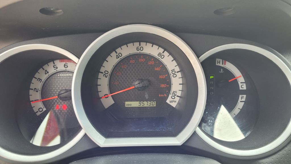 2014 Toyota Tacoma Image 36