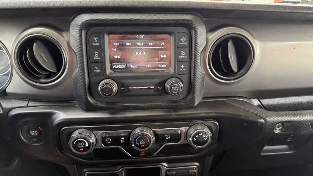 2019 Jeep Wrangler Image 26