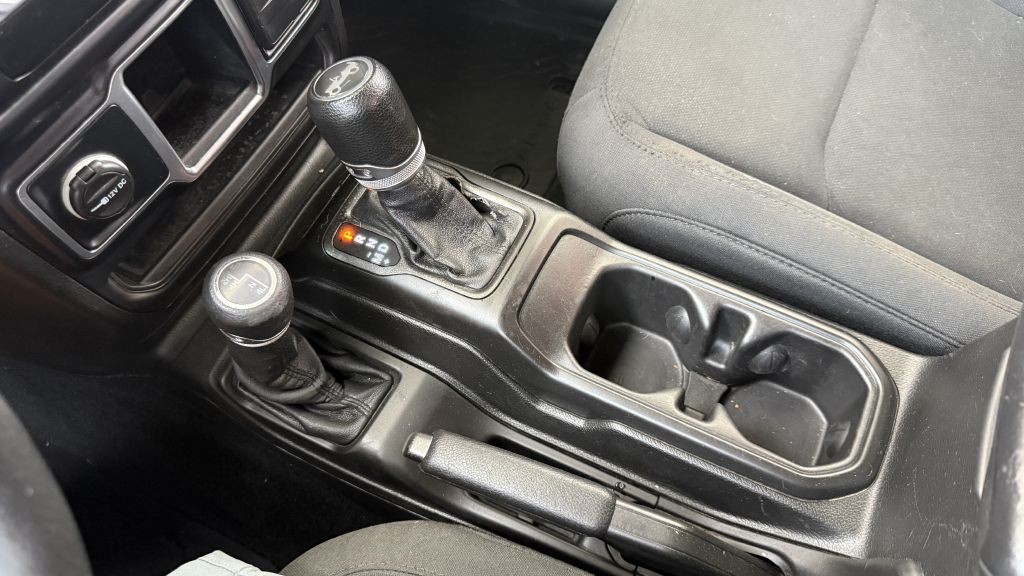 2019 Jeep Wrangler Image 31