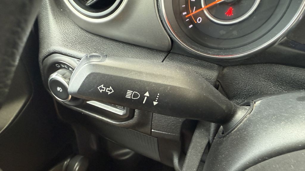 2019 Jeep Wrangler Image 37
