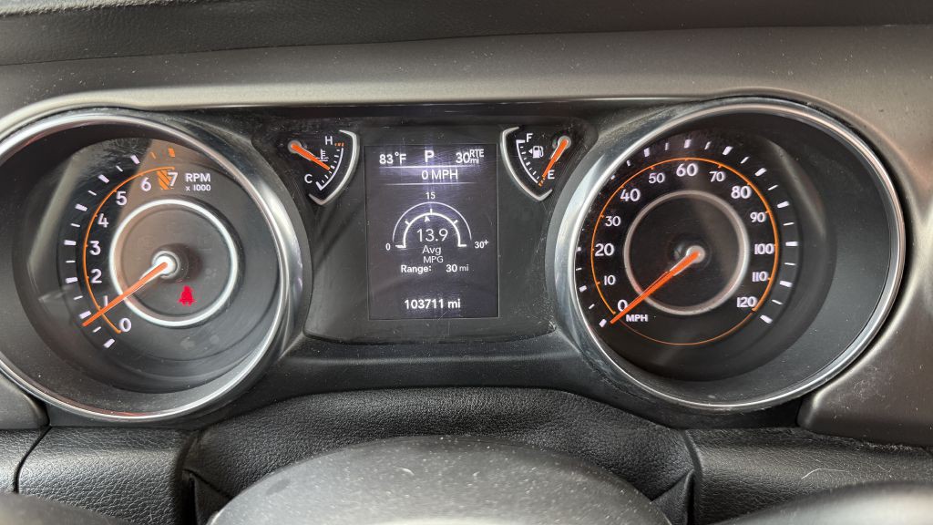 2019 Jeep Wrangler Image 38