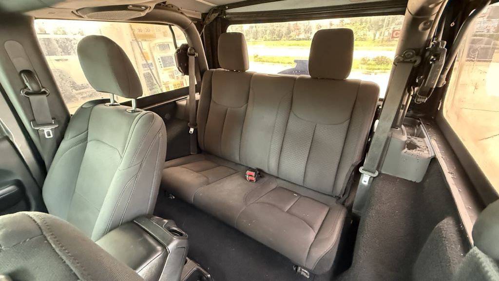2019 Jeep Wrangler Image 42