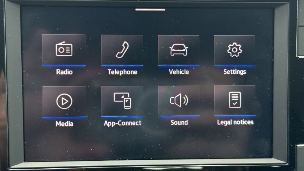 2024 Volkswagen Taos Image 23