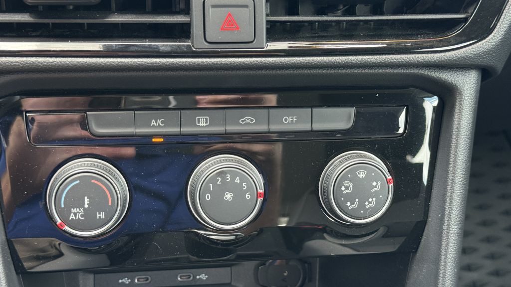 2024 Volkswagen Taos Image 26