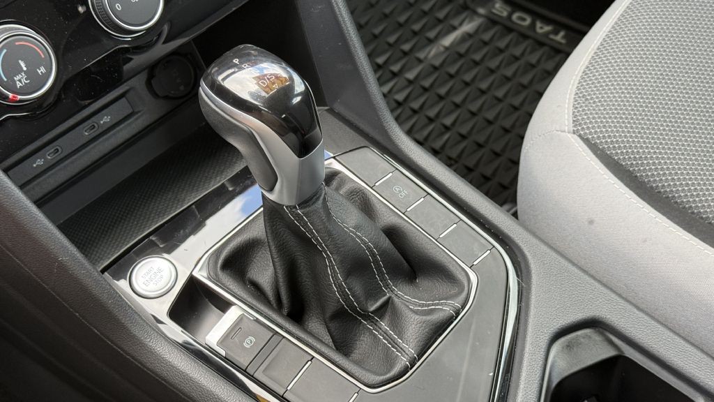 2024 Volkswagen Taos Image 27
