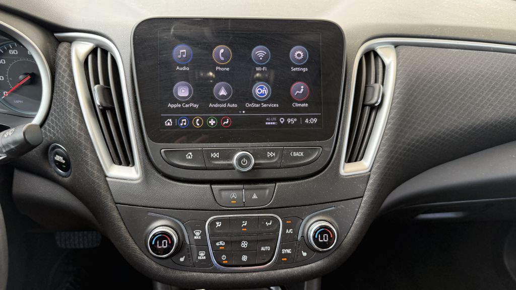 2023 Chevrolet Malibu Image 22