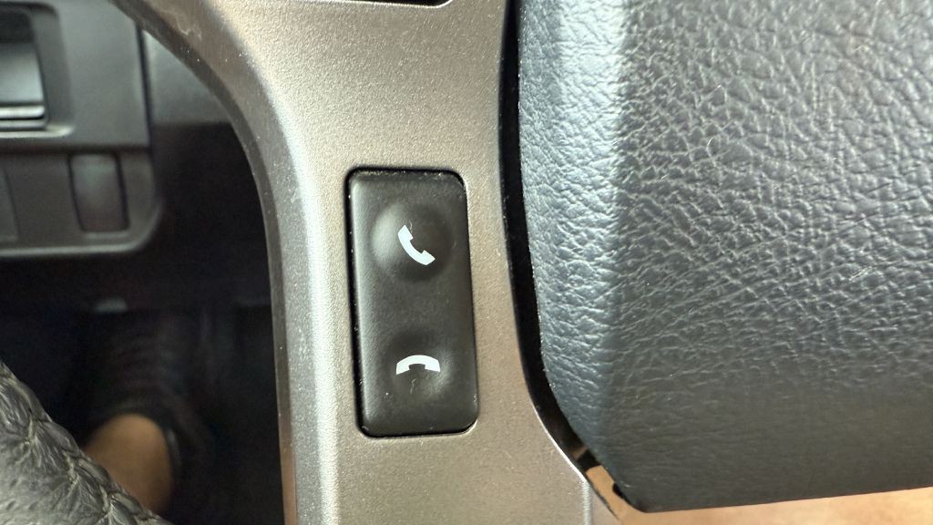 2017 Toyota Tacoma Image 29