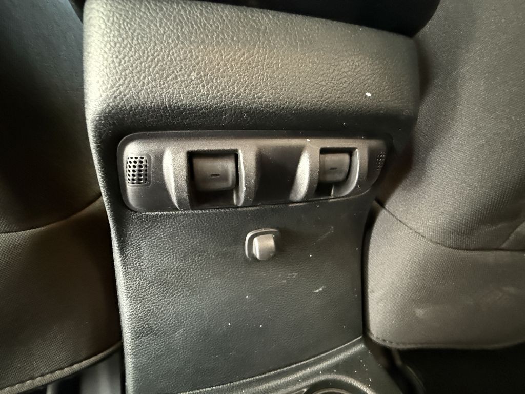2018 Jeep Wrangler Unlimited Image 38