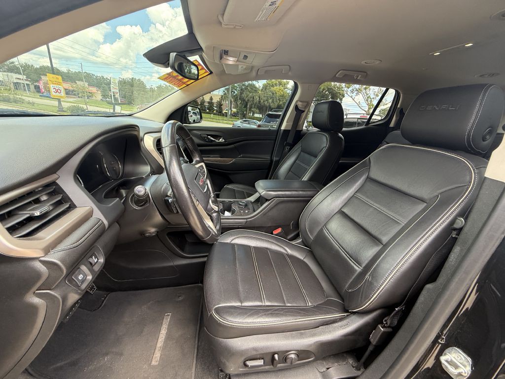 2020 GMC Acadia Image 22