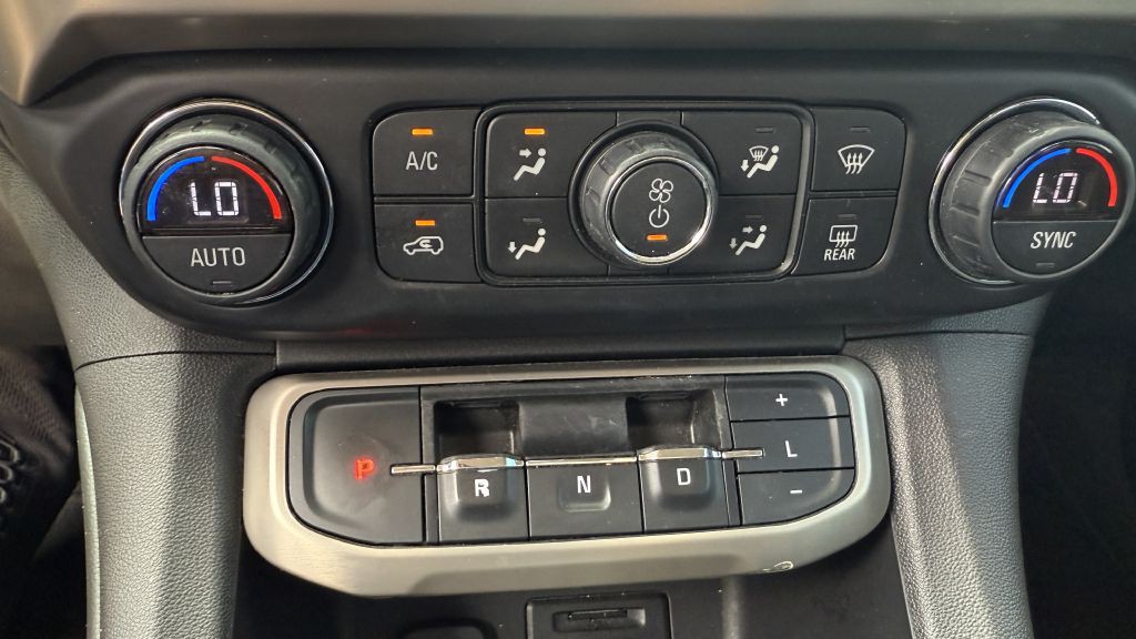2020 GMC Acadia Image 31