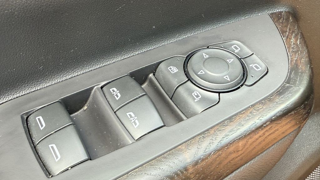 2020 GMC Acadia Image 45