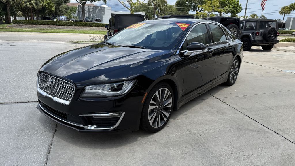 2019 Lincoln MKZ Image 3