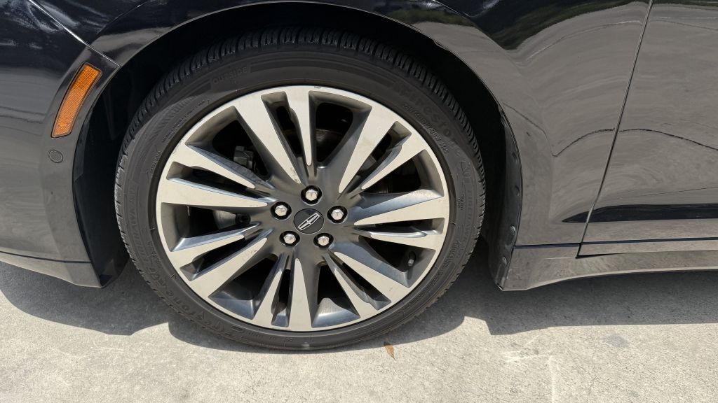 2019 Lincoln MKZ Image 12