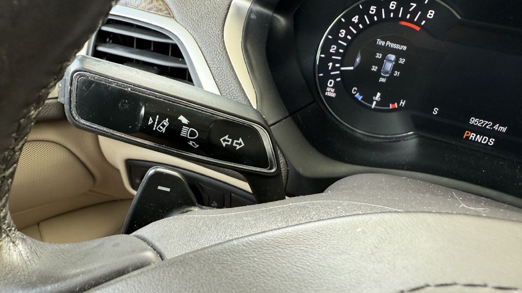 2019 Lincoln MKZ Image 45