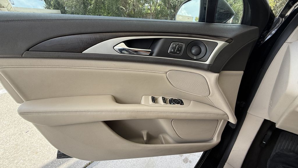 2019 Lincoln MKZ Image 51