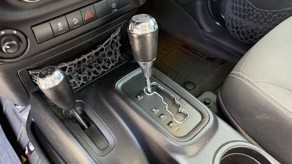 2016 Jeep Wrangler Unlimited Image 32