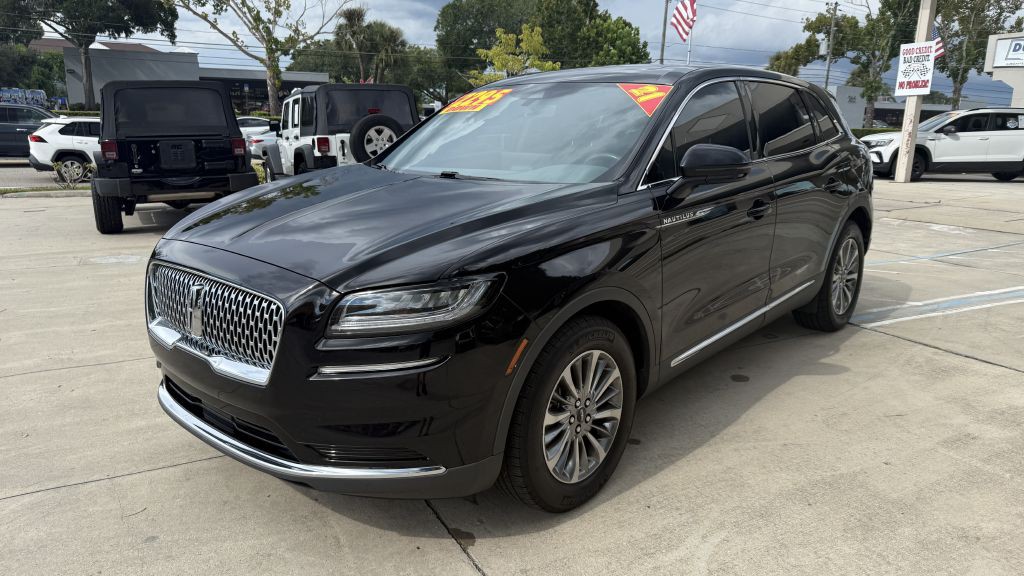 2021 Lincoln Nautilus Image 3