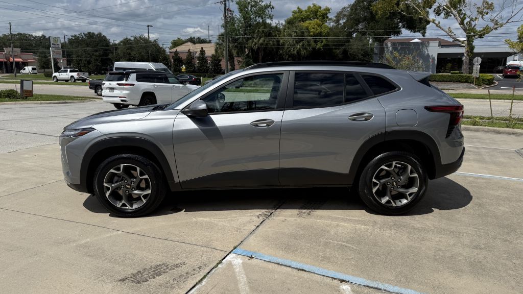 2024 Chevrolet Trax Image 4