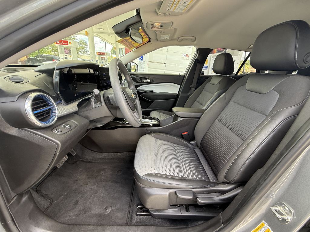 2024 Chevrolet Trax Image 18