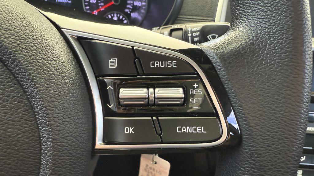 2020 Kia Optima Image 28
