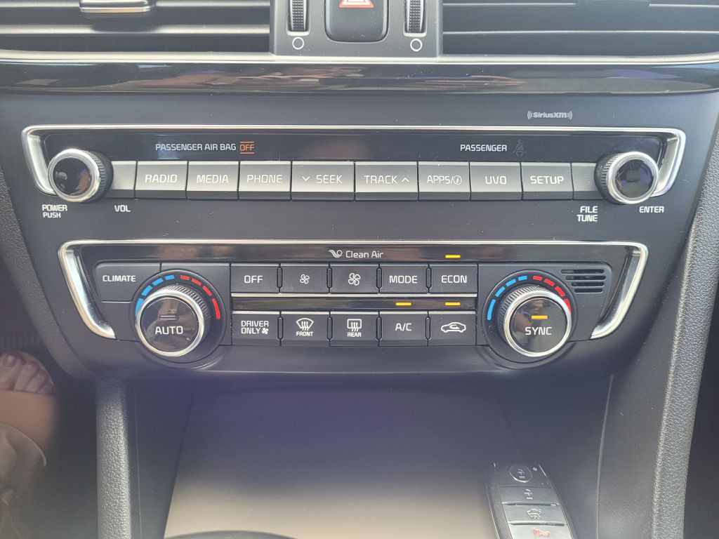 2019 Kia Optima Image 28