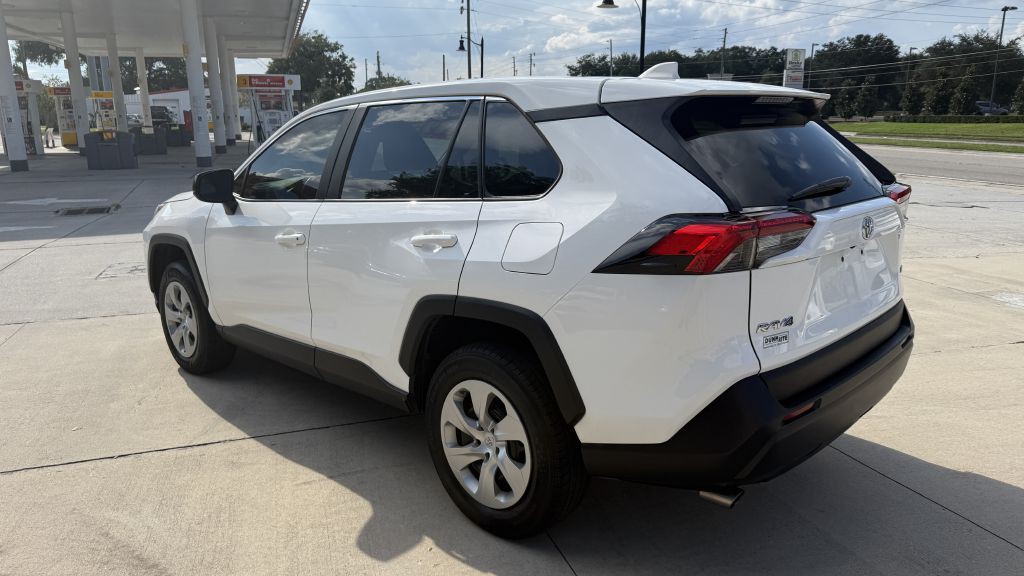 2022 Toyota Rav4 Image 5