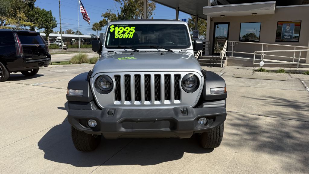 2023 Jeep Wrangler Unlimited Image 2