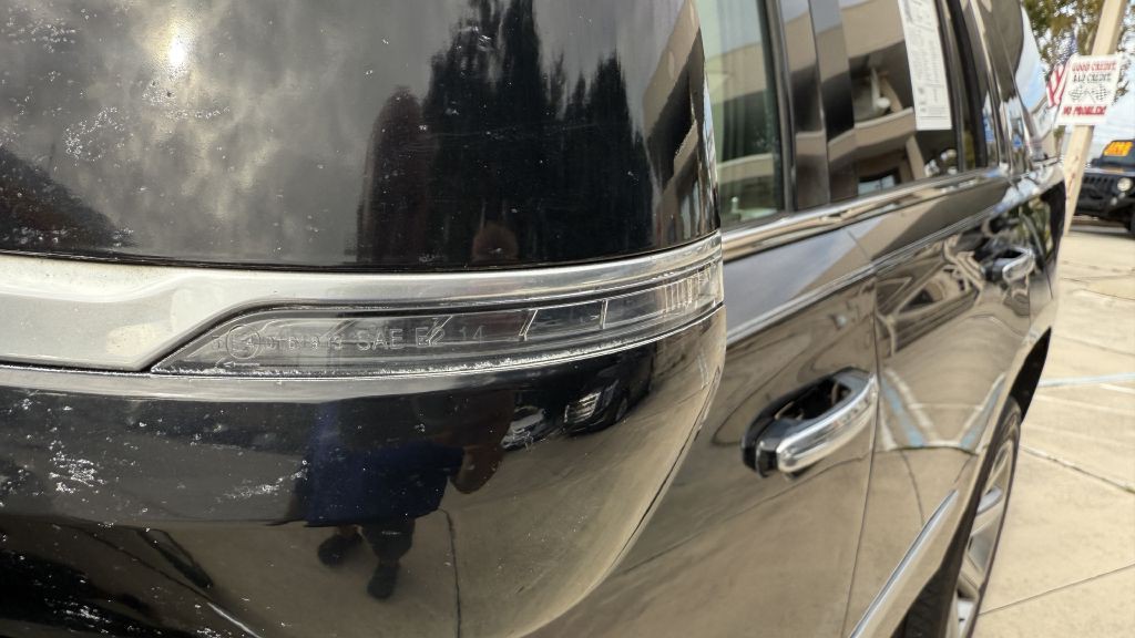 2018 Cadillac Escalade Image 13