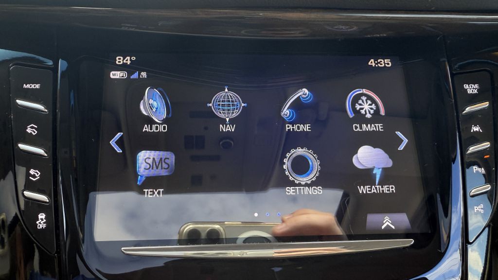 2018 Cadillac Escalade Image 26