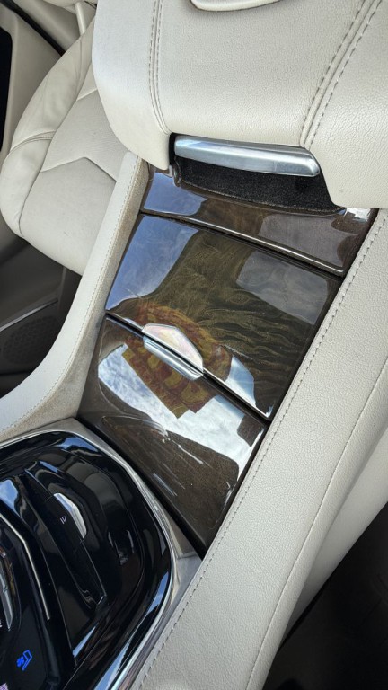 2018 Cadillac Escalade Image 37