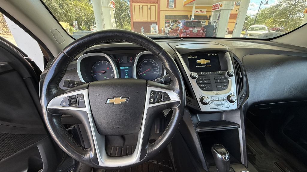 2017 Chevrolet Equinox Image 21