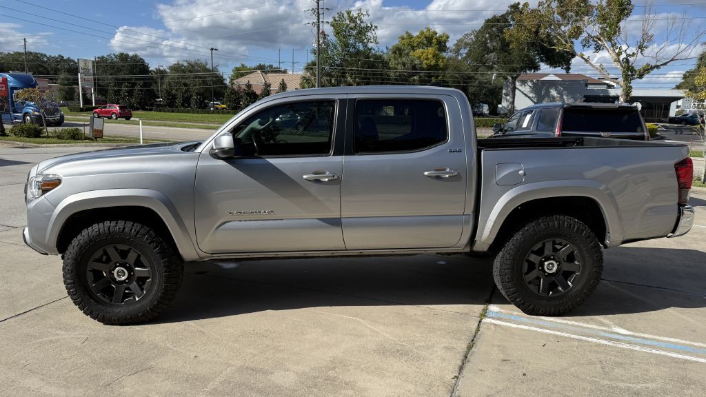 2019 Toyota Tacoma Image 4