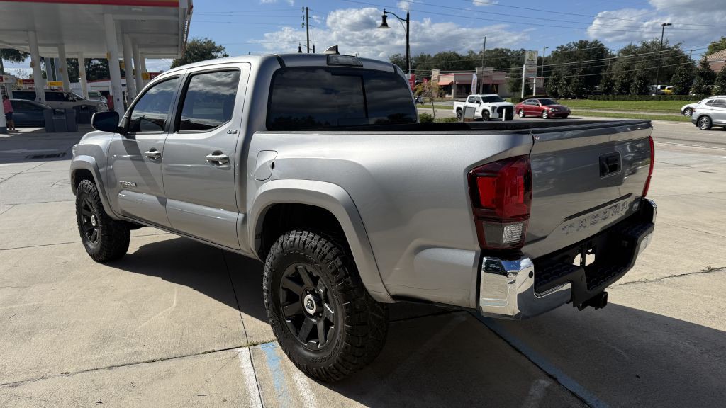 2019 Toyota Tacoma Image 5