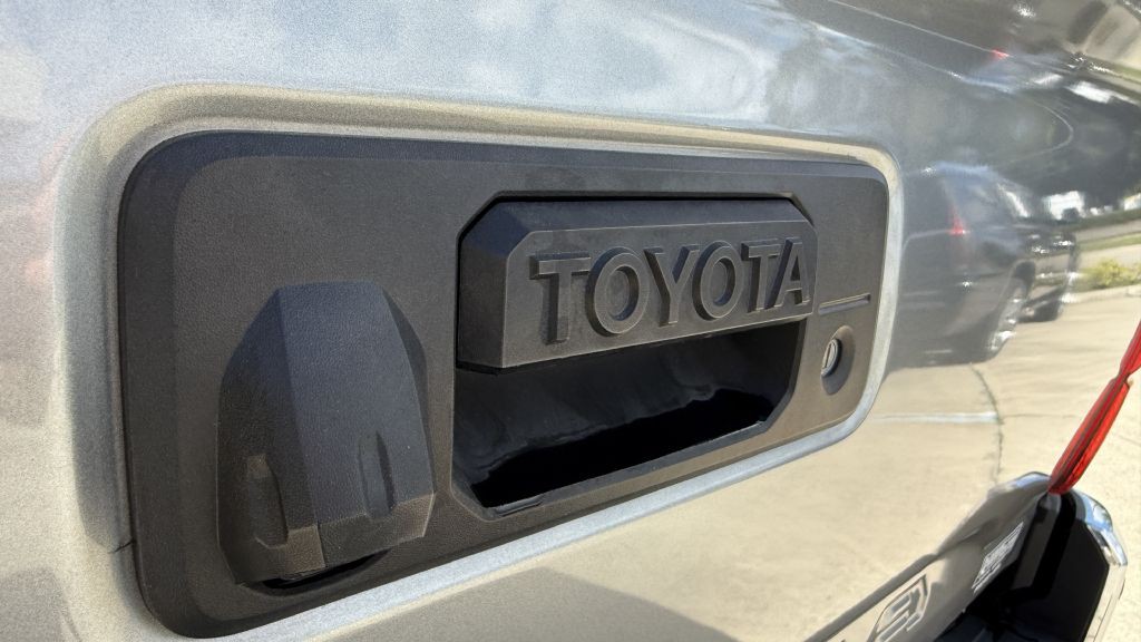 2019 Toyota Tacoma Image 20