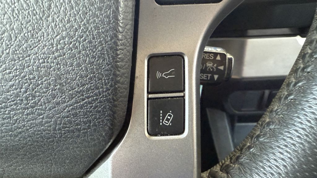 2019 Toyota Tacoma Image 35