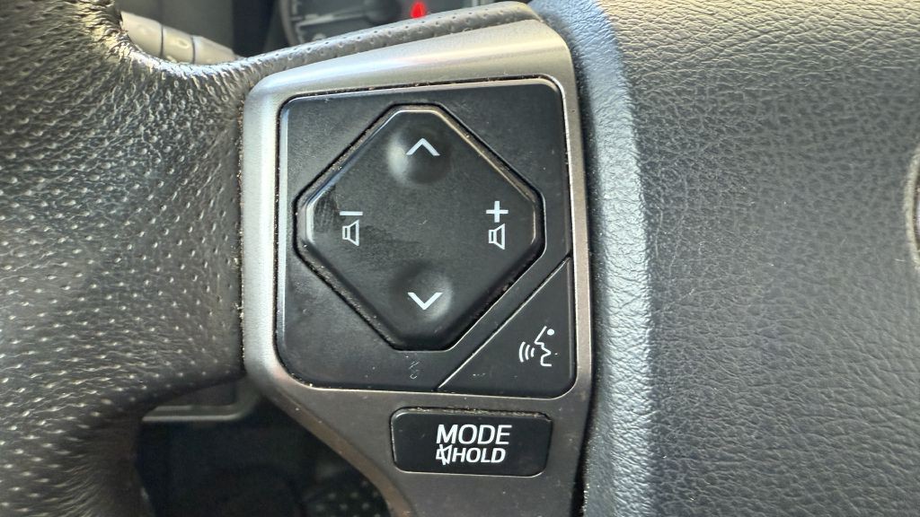 2019 Toyota Tacoma Image 36