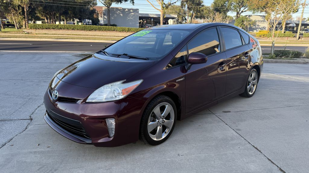 2013 Toyota Prius Image 3