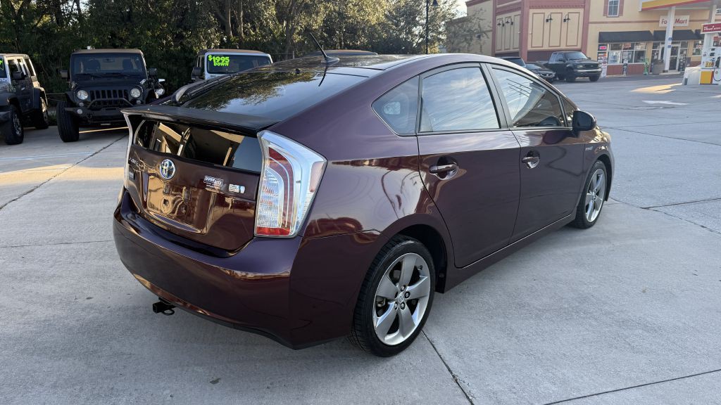 2013 Toyota Prius Image 7