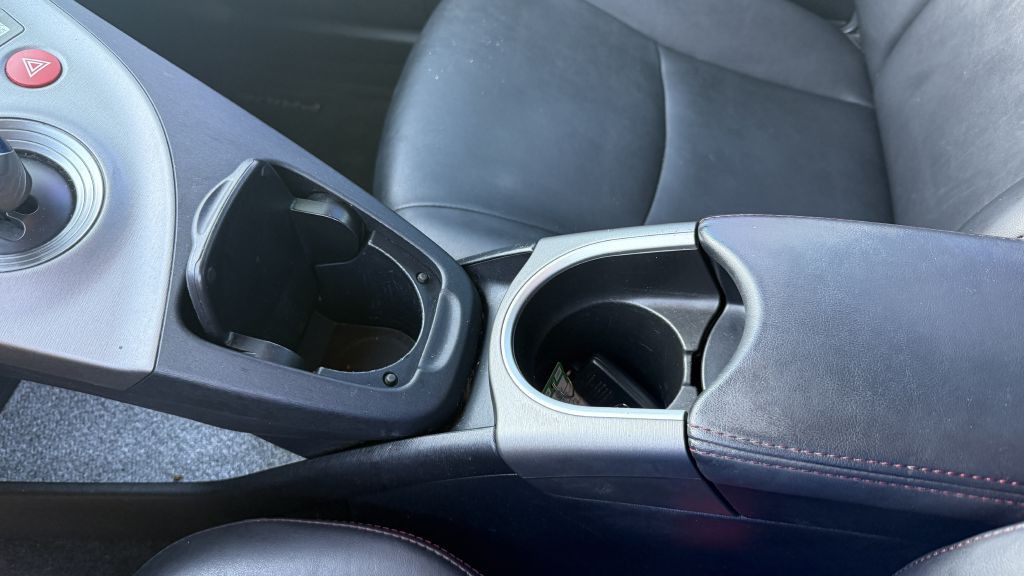 2013 Toyota Prius Image 23